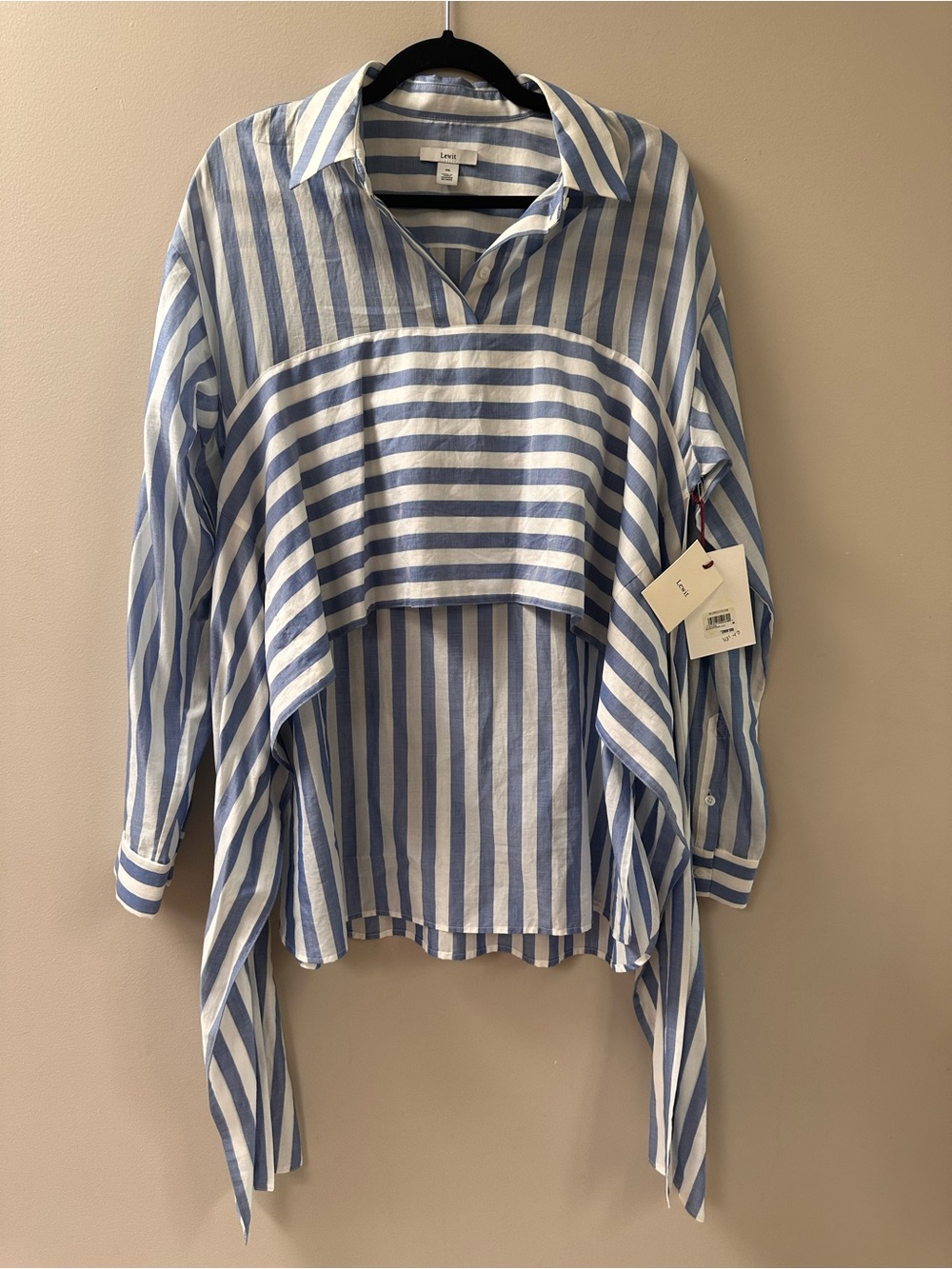 NWT Lewit tie back blue white stripe shirt